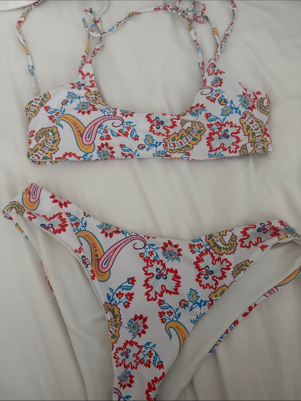 Pattern Bikini Set - Picture 1 of 3